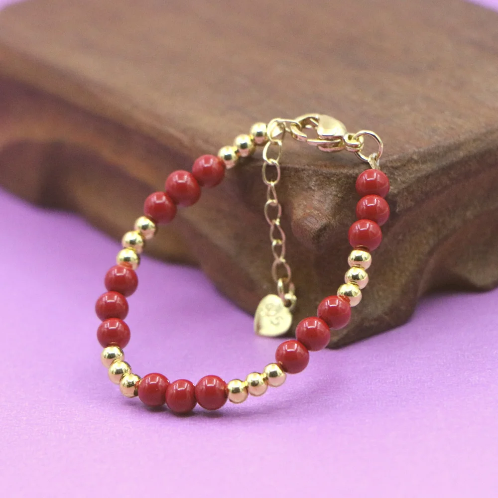 Bellissimo braccialetto rosso  - Yoga Fitness Tracker recensione e prezzo