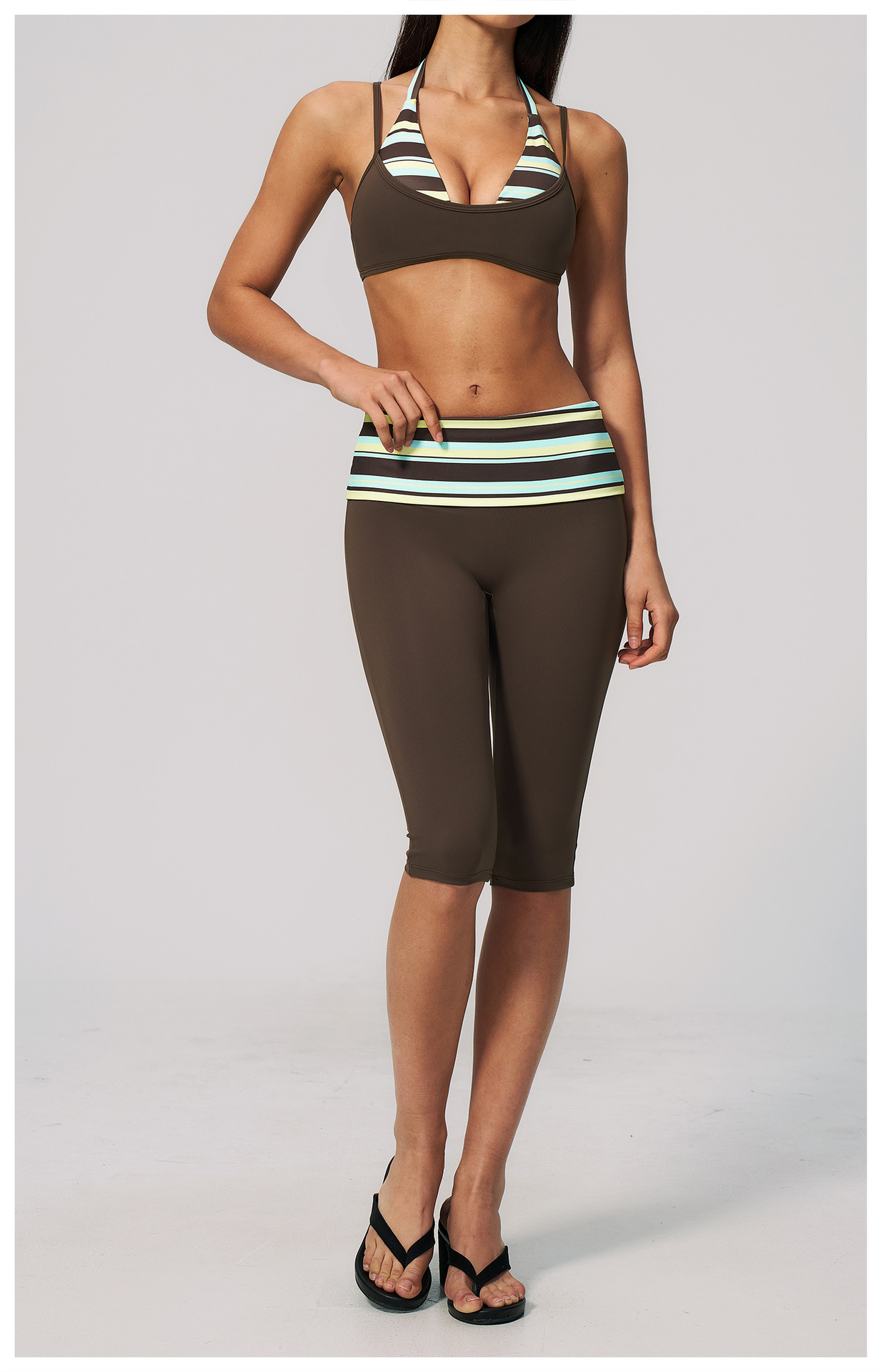 Leggings Capri a Righe con Vit - Yoga Fitness Club recensione e prezzo