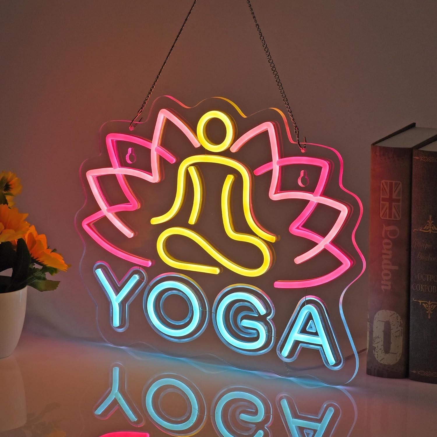 Insegna al Neon per Yoga, Luce - Yoga Fitness Club recensione e prezzo